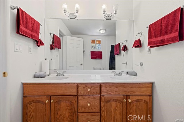 1808 Freeman Drive, Pine Mountain Club CA: https://media.crmls.org/medias/06e8546f-cdf1-4a27-b890-68ac29664722.jpg