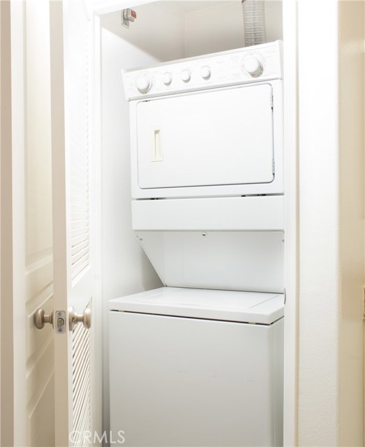 2257 Watermarke Place, Irvine CA: https://media.crmls.org/medias/06e8715b-927a-4ded-a882-097422df698a.jpg