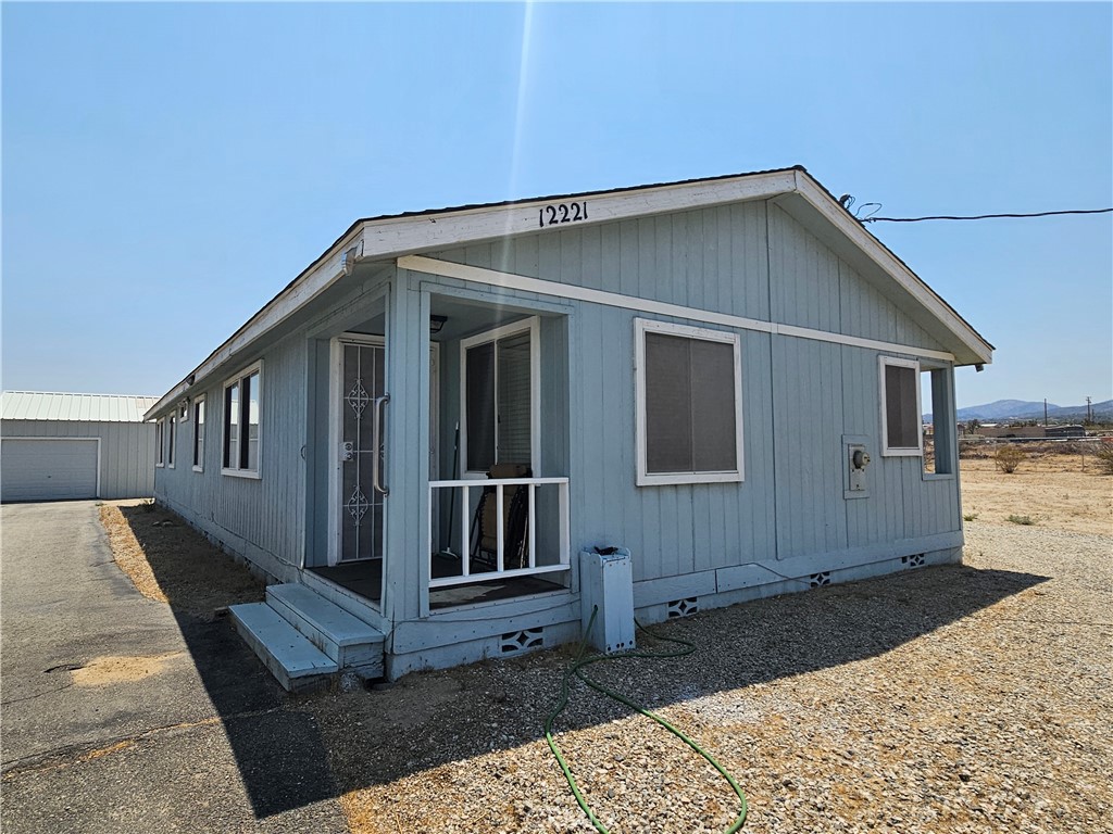 12221 Oasis Road
