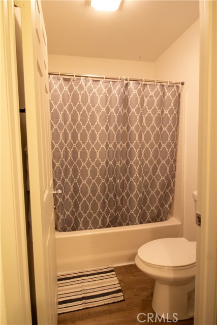 15303 Lakebreeze Lane, Lake Elsinore CA: https://media.crmls.org/medias/06e8cfdf-d015-4caa-b236-b6e4276f23bb.jpg