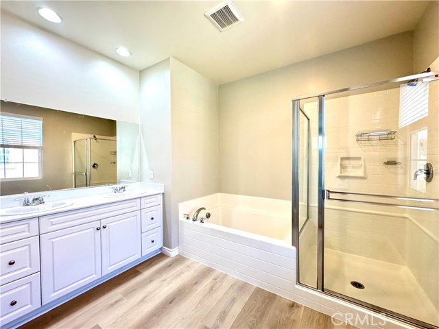 Detail Gallery Image 15 of 34 For 5962 Silveira St, Corona,  CA 92880 - 3 Beds | 2/1 Baths