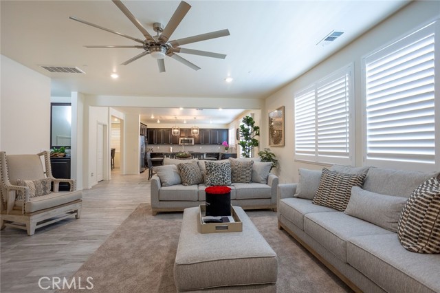 Image 7 of 32 For 5433 Starling Drive