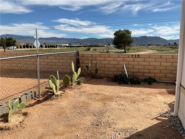 Detail Gallery Image 21 of 26 For 22020 Nisqually Rd #73,  Apple Valley,  CA 92308 - 2 Beds | 2 Baths