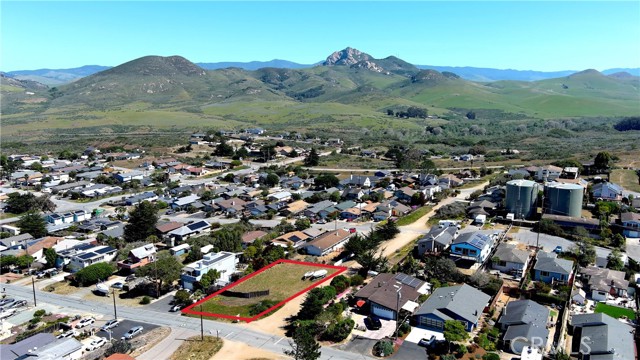 Detail Gallery Image 3 of 13 For 1298 15th, Los Osos,  CA 93402 - – Beds | – Baths