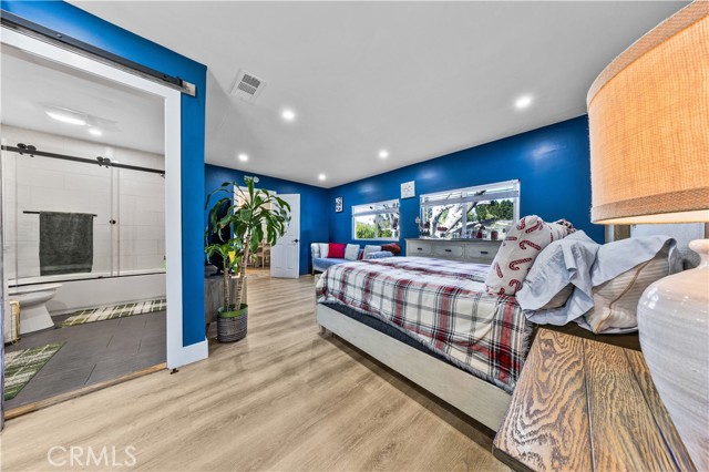 Detail Gallery Image 15 of 27 For 20200 Lassen, Chatsworth,  CA 91311 - – Beds | – Baths