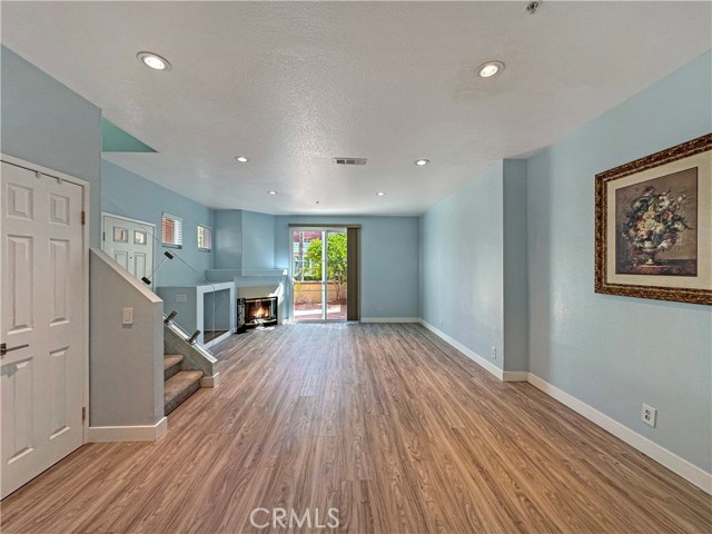76 Anacapa Court, Lake Forest CA: https://media.crmls.org/medias/06ed035e-3206-470b-9d74-d7d439611b10.jpg