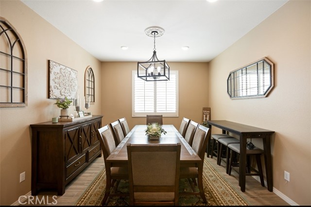 17995 Lacebark Court, San Bernardino CA: https://media.crmls.org/medias/06ed4831-0f26-41c5-af5c-375ed209bb00.jpg