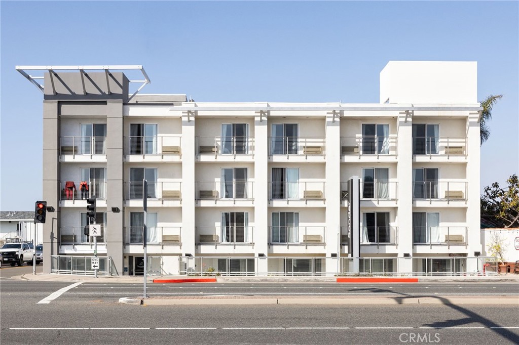 6208 W West Coast Highway, Newport Beach, CA 92663
