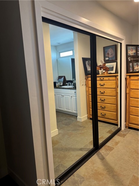 Detail Gallery Image 12 of 19 For 2522 University, Newport Beach,  CA 92660 - 2 Beds | 2 Baths