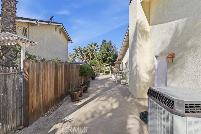 Detail Gallery Image 27 of 40 For 2384 Corydon, Norco,  CA 92860 - 4 Beds | 2 Baths