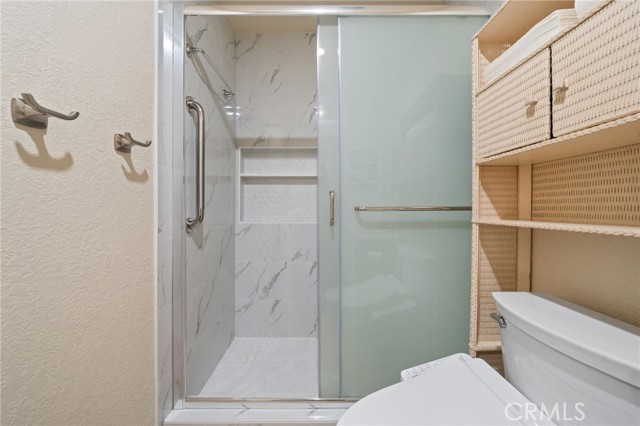 Detail Gallery Image 15 of 24 For 2443 Deodar St #2,  Santa Ana,  CA 92705 - 2 Beds | 1/1 Baths