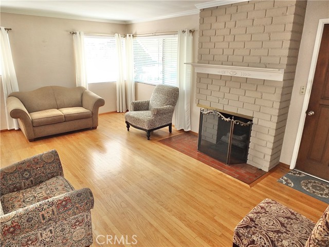 ...charming mantle & gas fireplace...