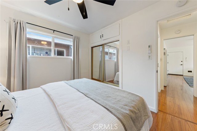 5536 Linden Avenue, Long Beach CA: https://media.crmls.org/medias/06f0a767-a142-4a27-9a91-1a85c035c0b8.jpg