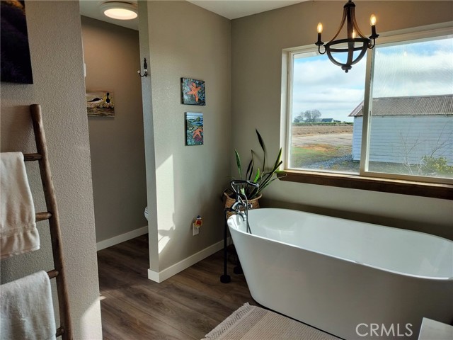 Image 23 of 36 For 1762 County Road R