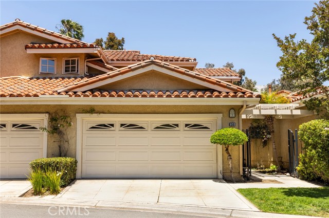 38 Fairway Drive, Manhattan Beach CA: https://media.crmls.org/medias/06f18b30-4035-480f-b471-bc7376e0a7fa.jpg