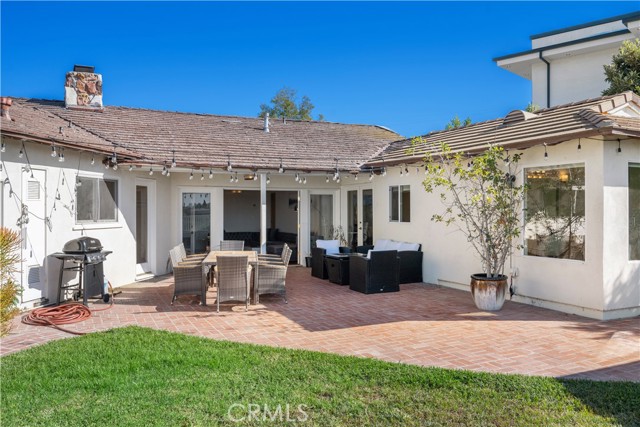 Detail Gallery Image 35 of 41 For 4033 Cody Rd, Sherman Oaks,  CA 91403 - 3 Beds | 2 Baths