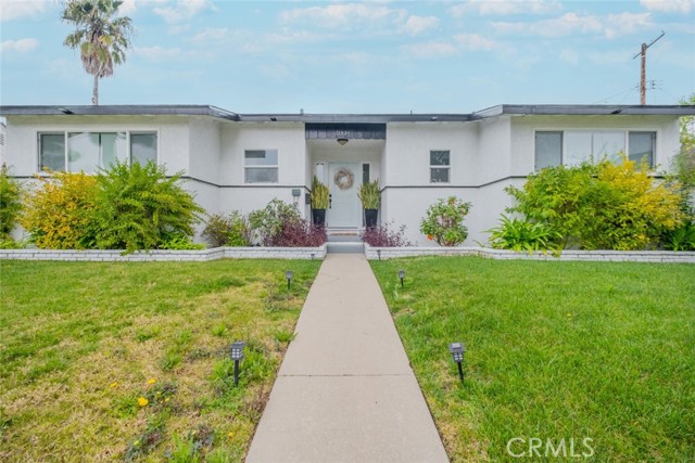 Detail Gallery Image 4 of 21 For 12521 Wixom St, North Hollywood,  CA 91605 - 3 Beds | 2 Baths
