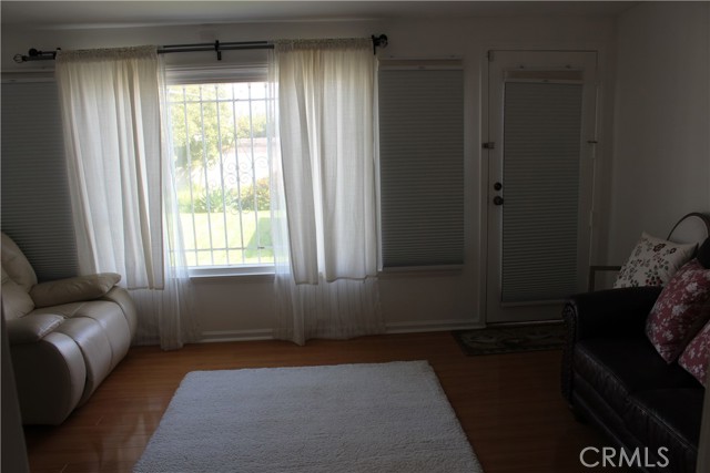 Detail Gallery Image 15 of 43 For 9812 S Denker, Los Angeles,  CA 90047 - 2 Beds | 1 Baths