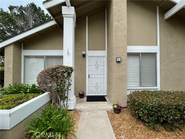 1 Pierre #26, Irvine, CA 92604