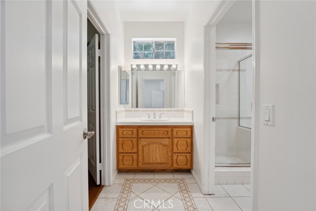 22501 Marilla Street, Chatsworth CA: https://media.crmls.org/medias/06f3c58e-997b-474e-a4f6-b3a46533d177.jpg