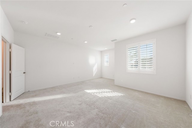 15901 Stresa Lane, Fontana CA: https://media.crmls.org/medias/06f550c5-73cb-49cf-8cb9-1703482c9acd.jpg
