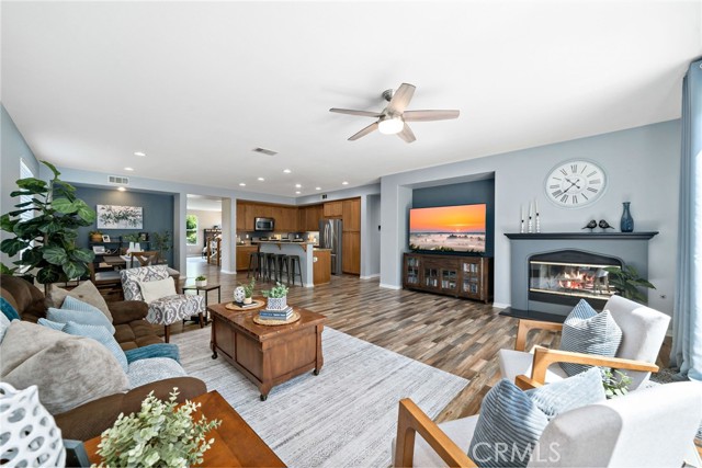 36060 Lipizzan Lane, Wildomar CA: https://media.crmls.org/medias/06f55b66-8450-49de-9839-9456111488bc.jpg