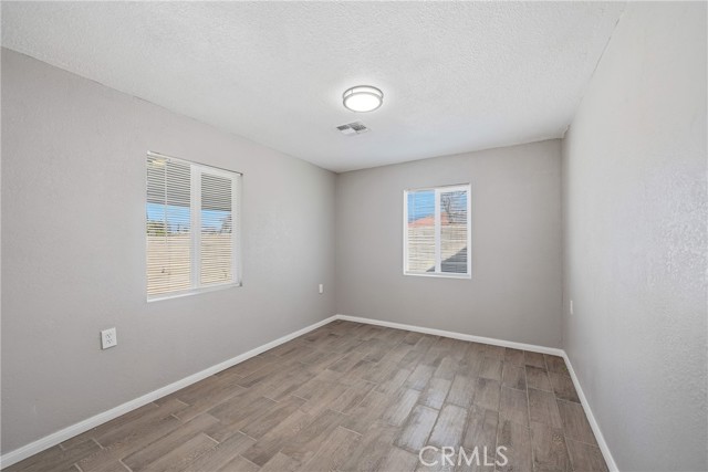 Detail Gallery Image 18 of 30 For 7791 Eucalyptus, Highland,  CA 92346 - 2 Beds | 1 Baths