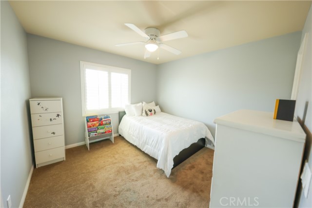 Detail Gallery Image 14 of 25 For 3848 Vine Maple, San Bernardino,  CA 92407 - 4 Beds | 2/1 Baths