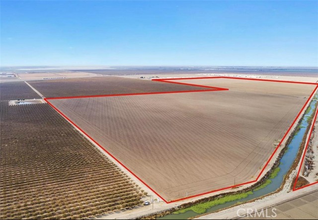 4645 Ave 120, Corcoran CA: https://media.crmls.org/medias/06f71ff9-867d-421c-b878-80a80ead1de6.jpg