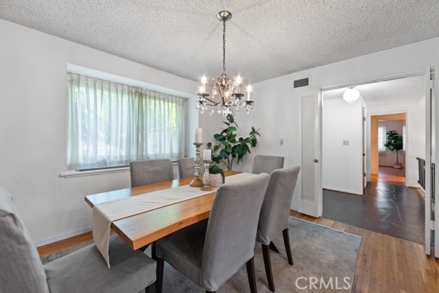 Detail Gallery Image 15 of 51 For 3561 Fela, Long Beach,  CA 90808 - 4 Beds | 2 Baths