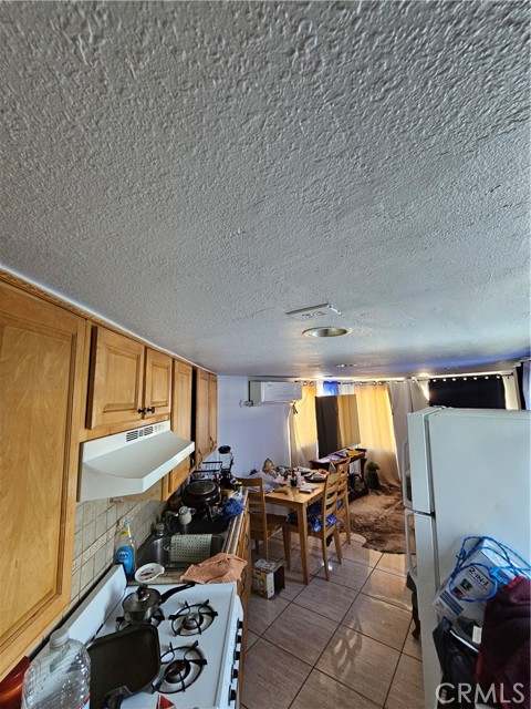 Image 6 of 16 For 51063 29 Palms Hwy Spc #32
