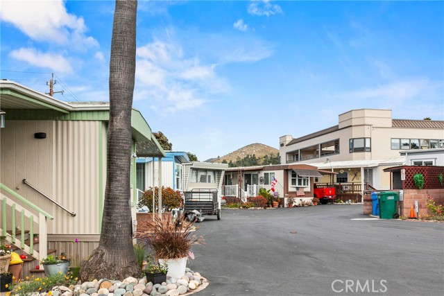 901 Morro Bay Boulevard, Morro Bay CA: https://media.crmls.org/medias/06fa1993-9b37-4969-af7b-d43c435908d7.jpg