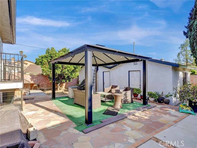 Detail Gallery Image 27 of 32 For 812 W Athens, Los Angeles,  CA 90044 - 4 Beds | 3 Baths