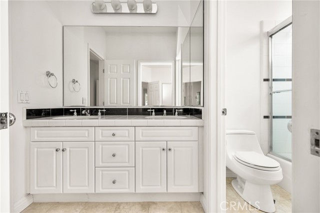 Detail Gallery Image 42 of 47 For 602 Larkspur Ave a,  Corona Del Mar,  CA 92625 - 3 Beds | 2/1 Baths
