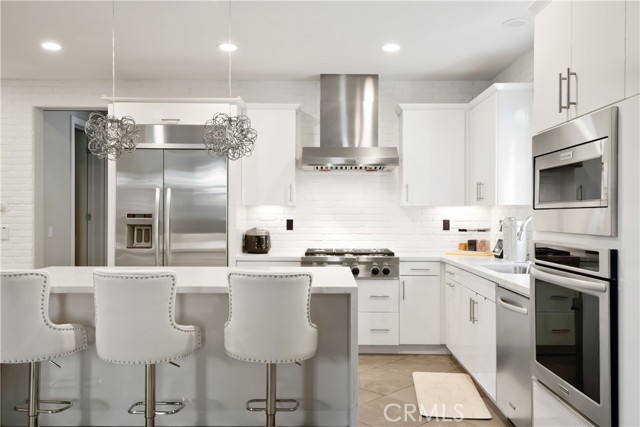 Detail Gallery Image 5 of 28 For 12837 N Seaglass, Los Angeles,  CA 90094 - 3 Beds | 2/1 Baths