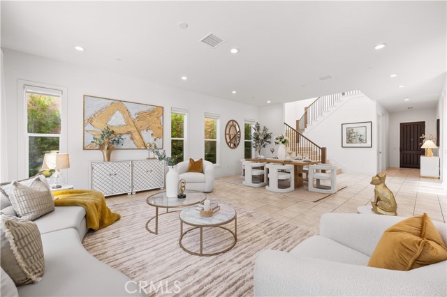 Detail Gallery Image 6 of 48 For 12000 Mirabel, Porter Ranch,  CA 91326 - 5 Beds | 4/1 Baths