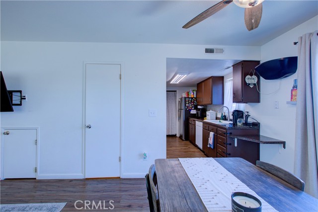 Detail Gallery Image 10 of 39 For 1355 Vine Ave, Atwater,  CA 95301 - 3 Beds | 1/1 Baths