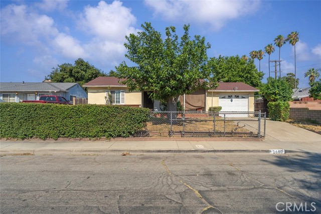 Detail Gallery Image 1 of 18 For 1680 S Palomares St, Pomona,  CA 91766 - 2 Beds | 1 Baths