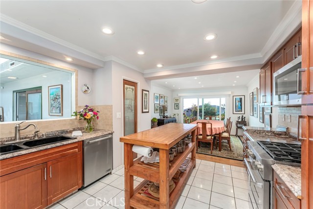 Detail Gallery Image 16 of 51 For 4201 Calle Juno, San Clemente,  CA 92673 - 4 Beds | 3/1 Baths