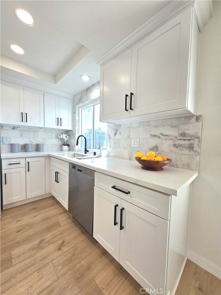 MLS #IV25271190 image #15