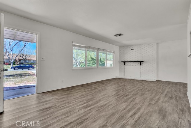 Detail Gallery Image 7 of 23 For 38734 Sage Tree St, Palmdale,  CA 93551 - 3 Beds | 2 Baths