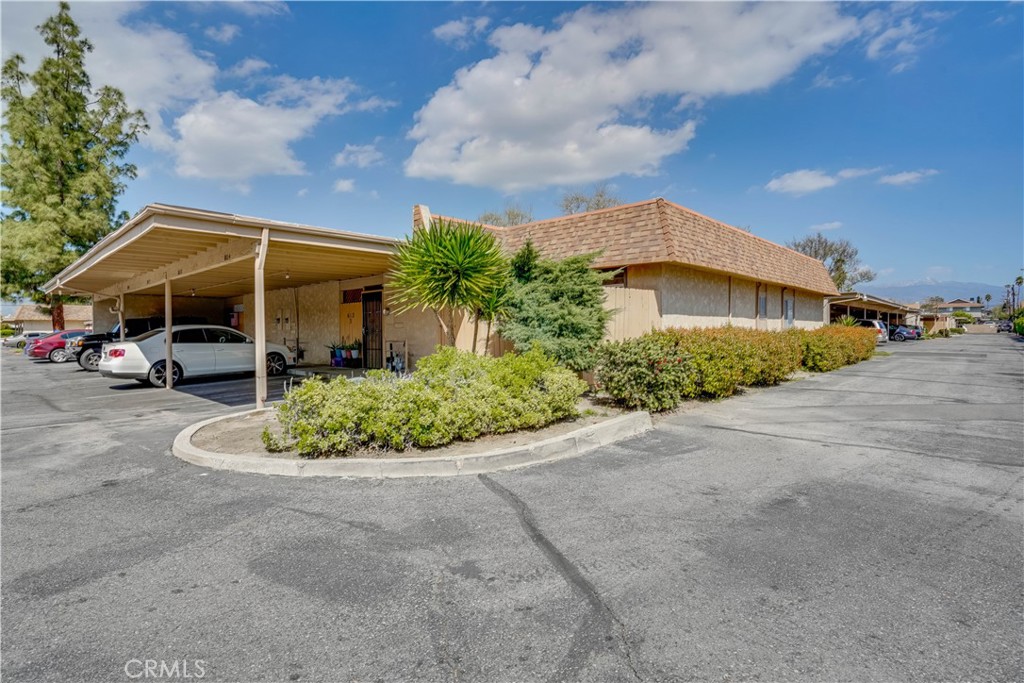 612 S Santa Fe Street #4