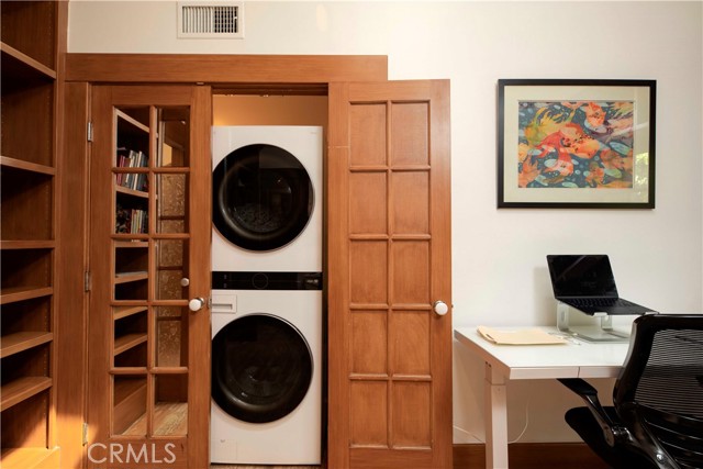 Detail Gallery Image 40 of 50 For 195 Parkwood Ave, Pasadena,  CA 91107 - 3 Beds | 2 Baths