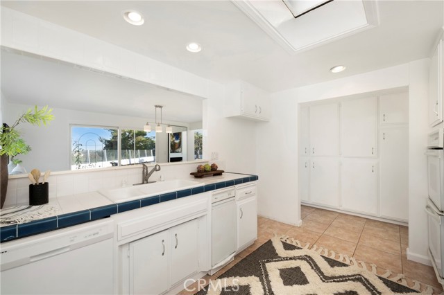 Detail Gallery Image 11 of 25 For 31802 Isle Royal Dr, Laguna Niguel,  CA 92677 - 4 Beds | 2 Baths