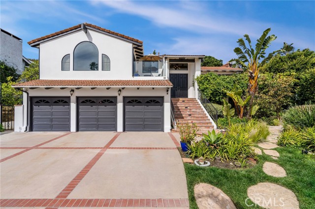 24743 Vantage Point Terrace, Malibu CA: https://media.crmls.org/medias/06ff09ff-6549-48bf-9155-4488ea922a7b.jpg