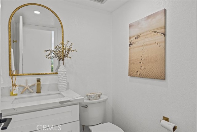 Detail Gallery Image 39 of 50 For 22201 Abrazo, Mission Viejo,  CA 92691 - 4 Beds | 2/1 Baths