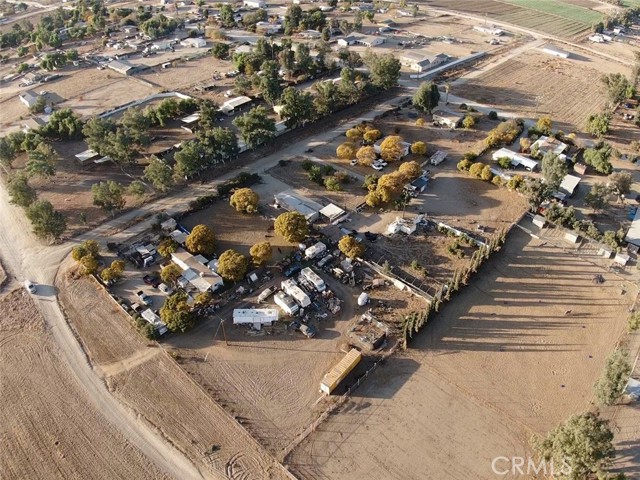 Detail Gallery Image 7 of 10 For 20804 5th St, Nuevo,  CA 92567 - 5 Beds | 2 Baths