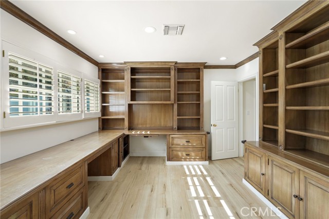 Detail Gallery Image 37 of 52 For 20171 Allentown, Woodland Hills,  CA 91364 - 3 Beds | 4 Baths