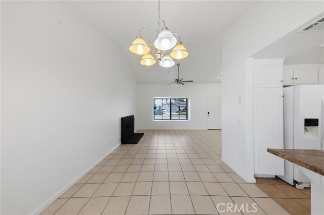 Detail Gallery Image 8 of 32 For 14545 Sylvester, Moreno Valley,  CA 92553 - 2 Beds | 2 Baths