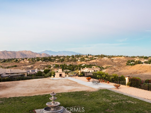 445 Green Orchard Place, Riverside, California 92506, 6 Bedrooms Bedrooms, ,6 BathroomsBathrooms,Single Family Residence,For Sale,Green Orchard,IG24124955